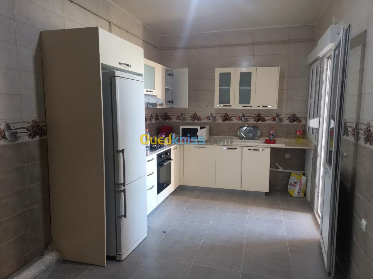 Location vacances Appartement F4 Alger Staoueli