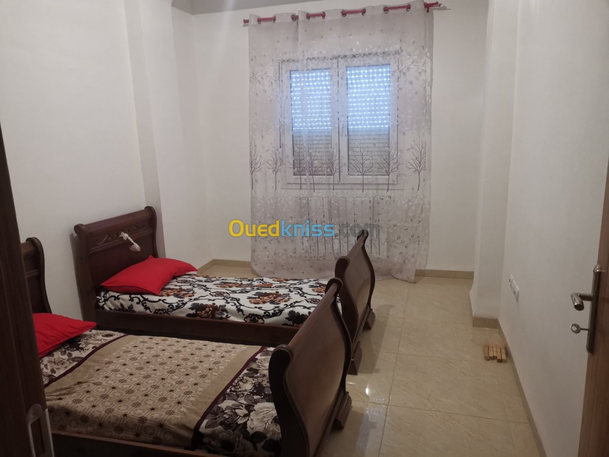 Location vacances Appartement F4 Alger Staoueli