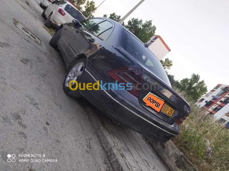 Mercedes Benz Classe C 2002 220 Exclusive