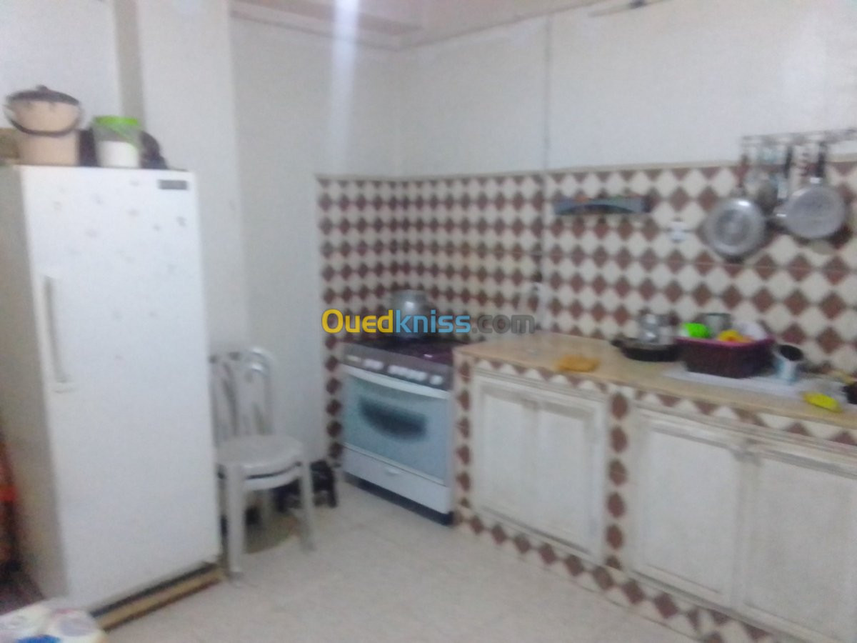 Vente Appartement F3 Tiaret Dahmouni