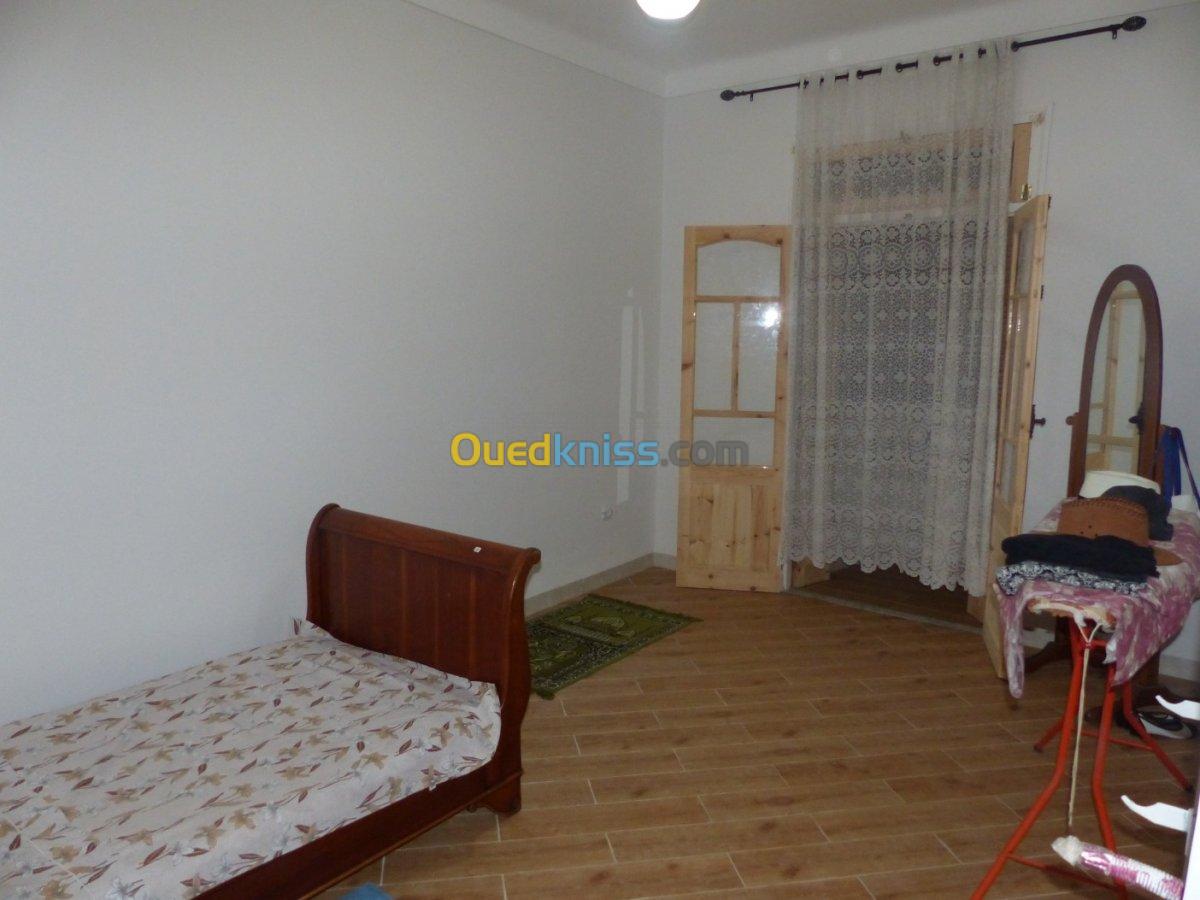 Location Appartement F4 Jijel El aouana