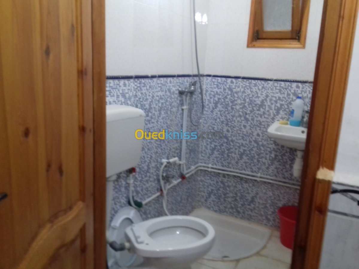 Location vacances Appartement F4 Alger Bordj el bahri