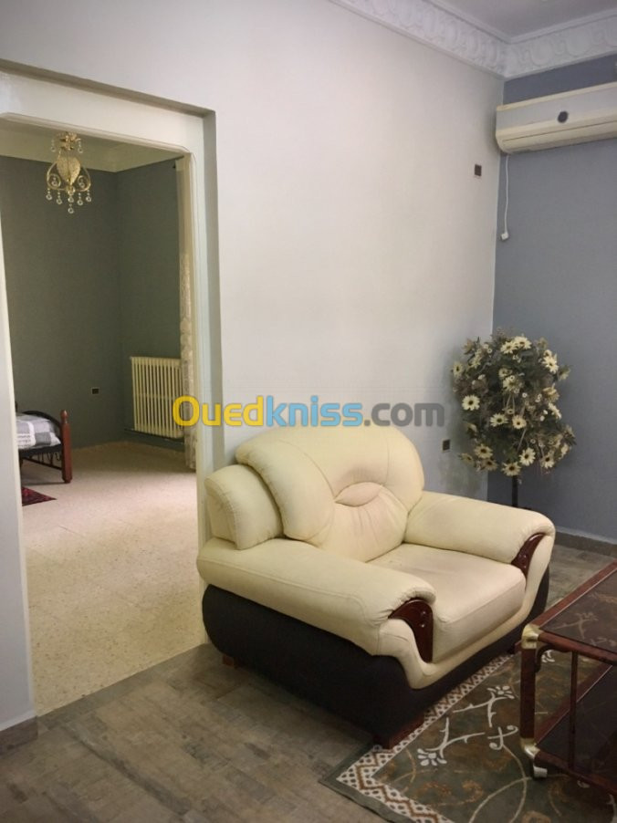 Location Appartement F4 Batna Batna