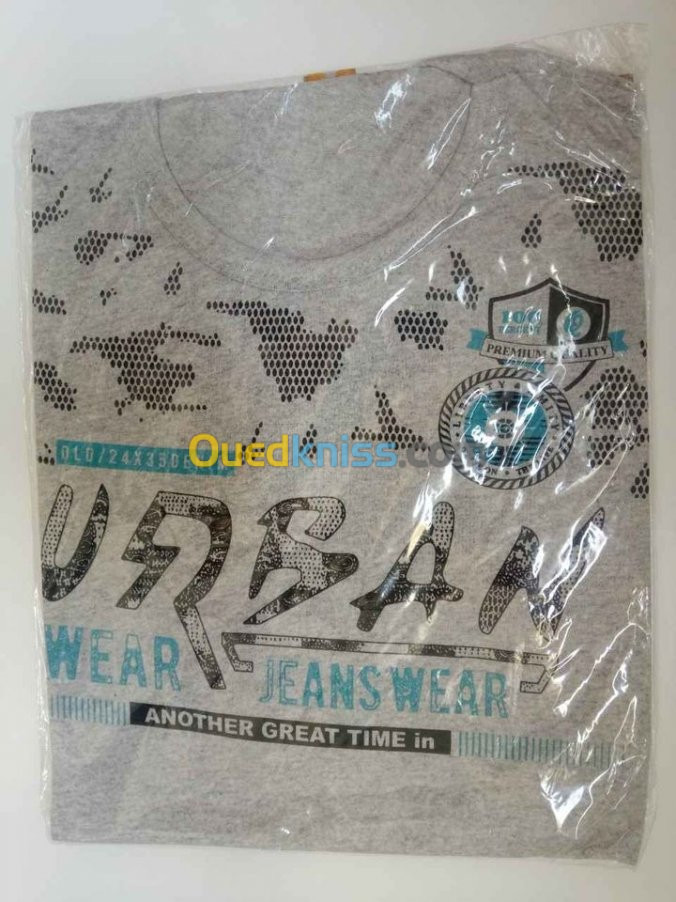 Urban wear T-shirt 