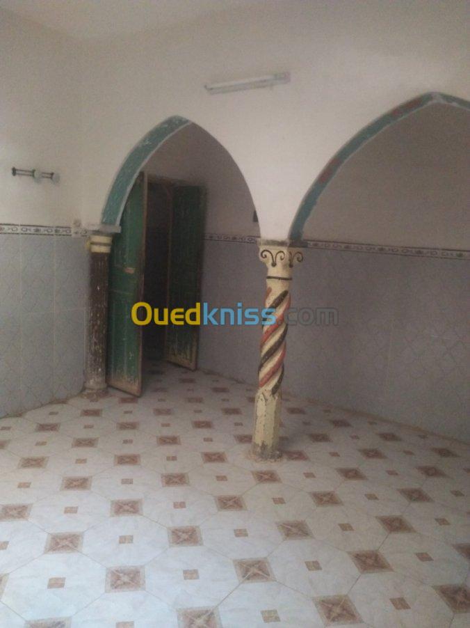 Vente Appartement F9 Ouargla Ouargla