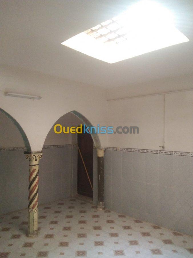 Vente Appartement F9 Ouargla Ouargla