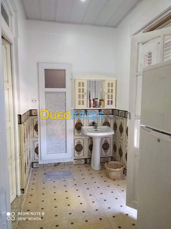 Location vacances Appartement F3 Mostaganem Mostaganem