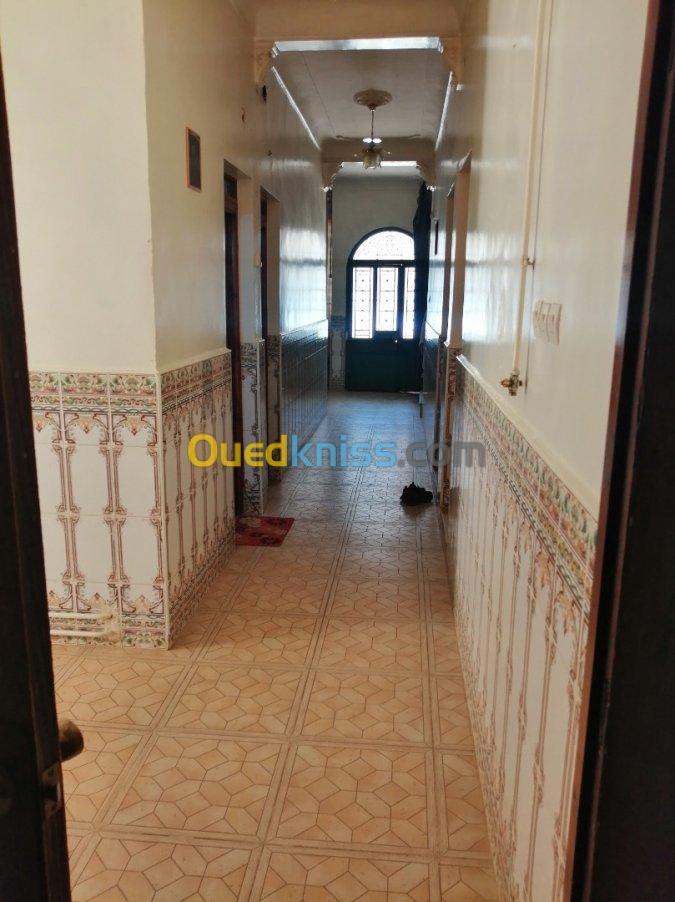 Vente Villa Tiaret Mahdia