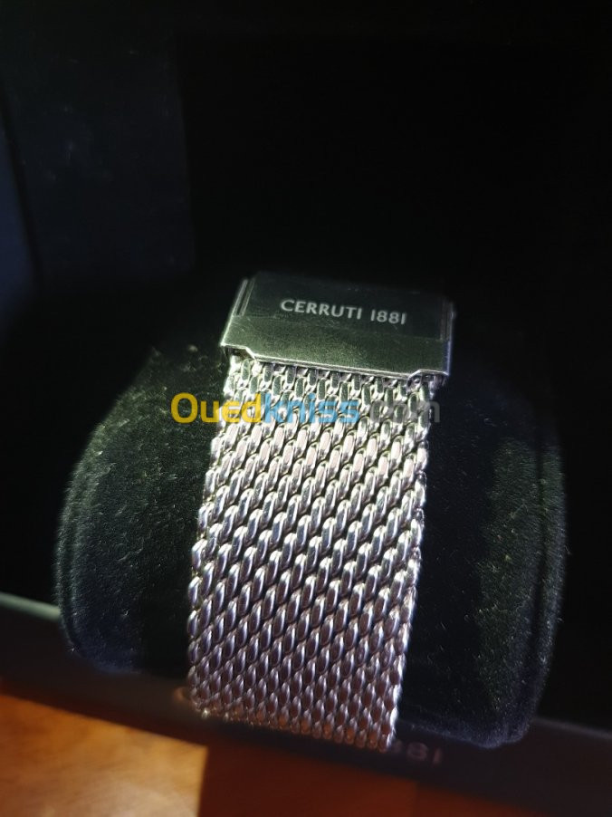 montre cerruti 1881 originale 