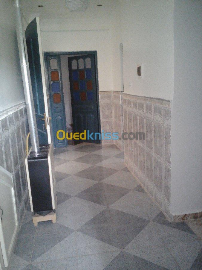 Vente Niveau De Villa F5 Oum el bouaghi Ain beida