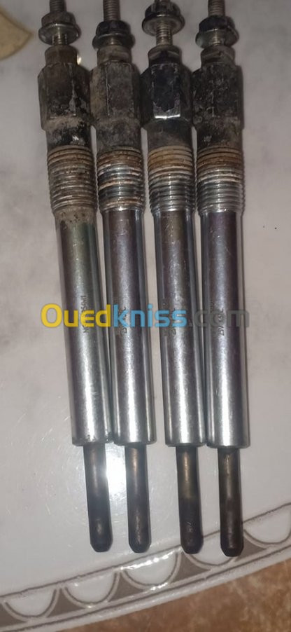 pompe injection isuzi super jombo 