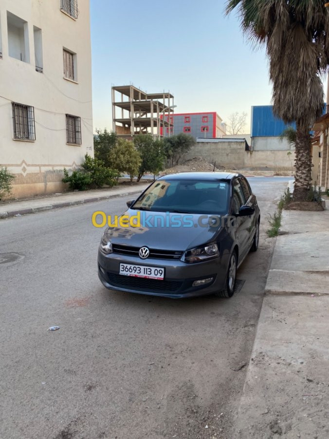 Volkswagen Polo 2013 Silver