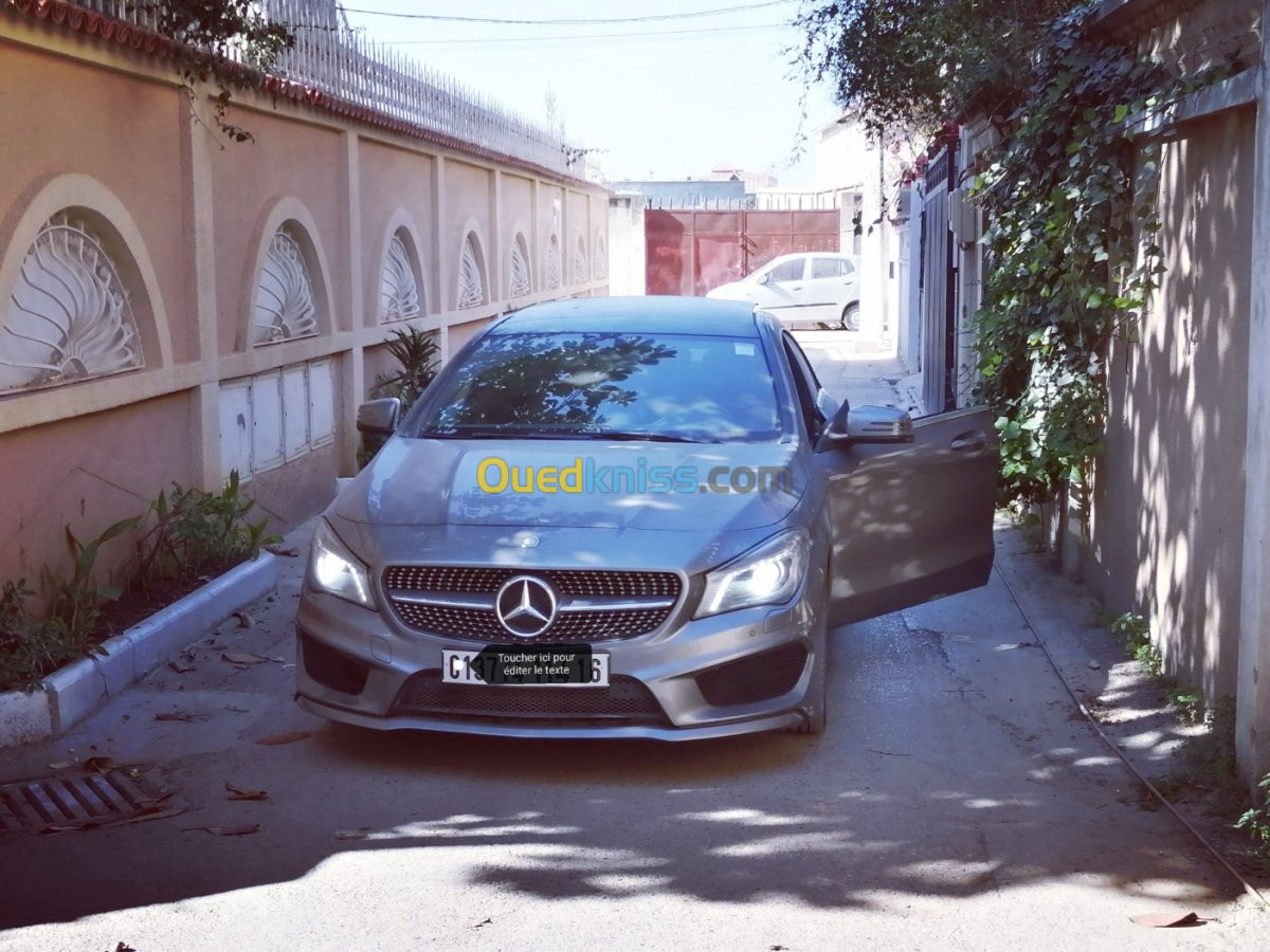 Mercedes Benz CLA 2014 Coupé Exclusif AMG