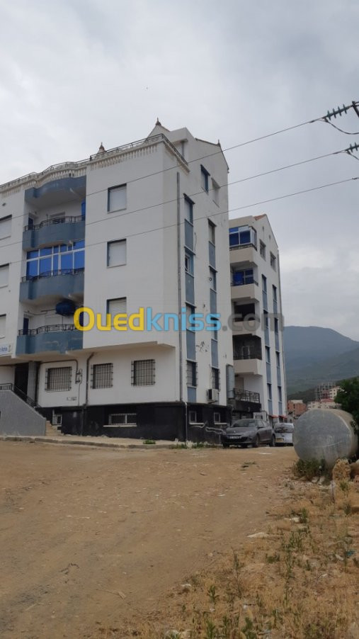 Vente Appartement F3 Tizi ouzou Azeffoun