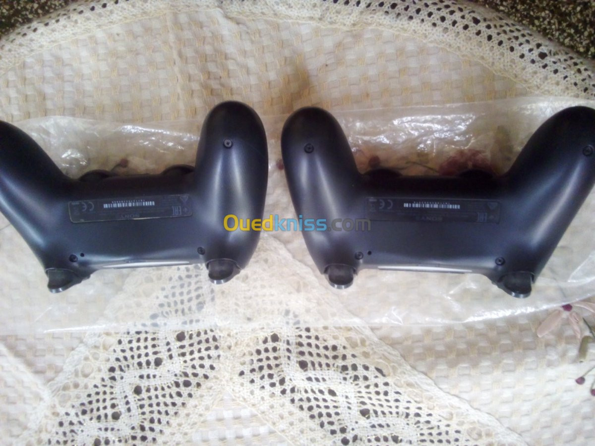 2 manette vrai dorigine PlayStation 4