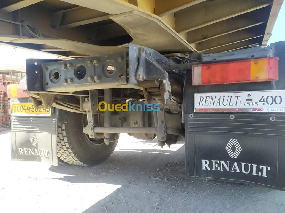 Renault Premium 400