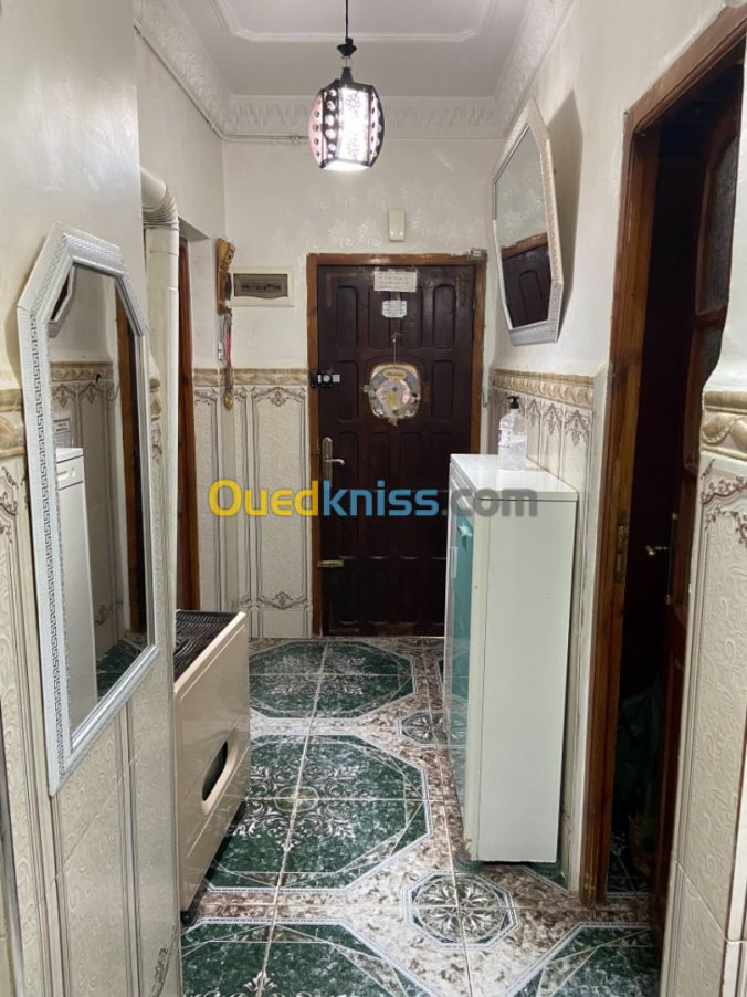 Vente Appartement F3 Ain defla Khemis miliana