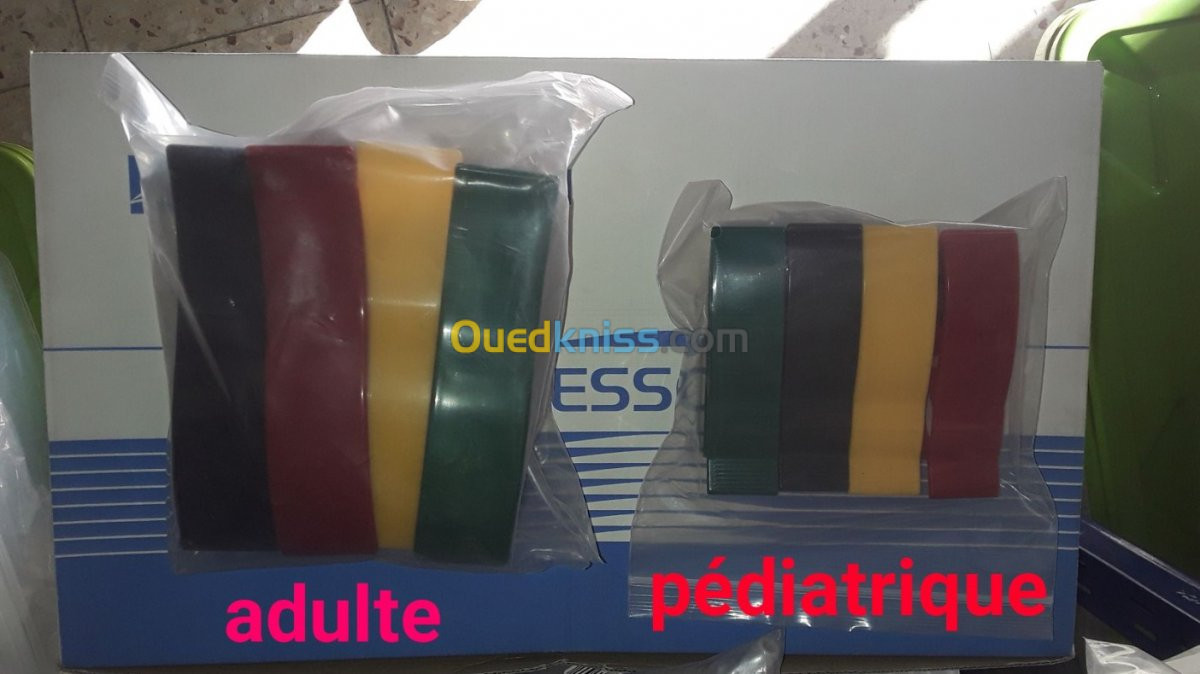 Les ventouses/les pincettes/cable ECG