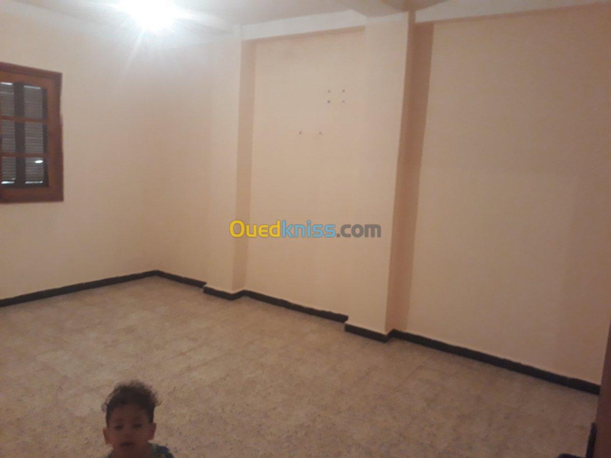 Location Appartement F3 Oran Hassi bounif