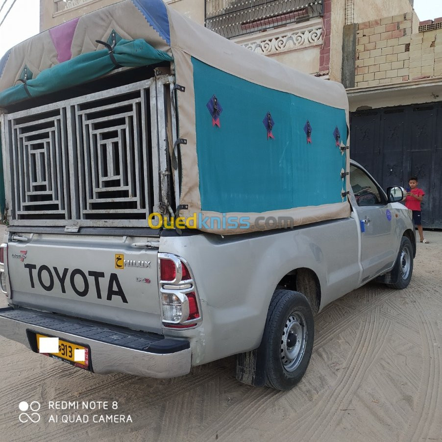 Toyota Hilux 2013 