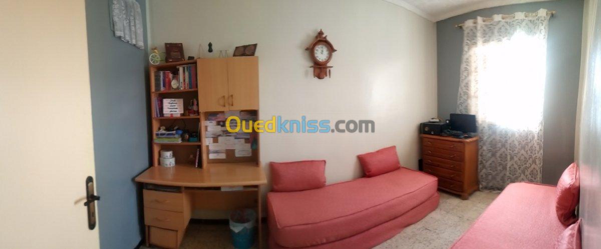 Vente Appartement F3 Batna Djerma