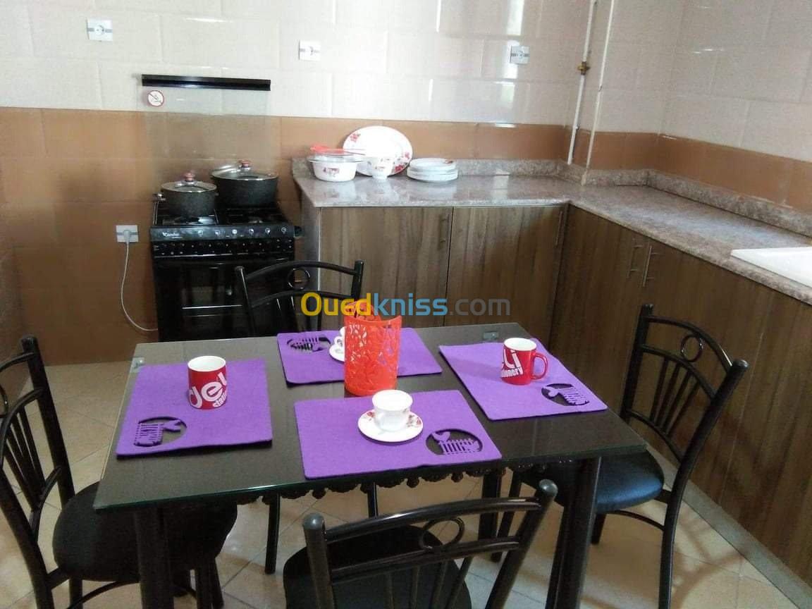 Location vacances Appartement F4 Oran Oran