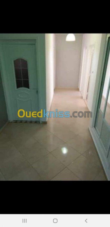 Location vacances Appartement F4 Oran Oran