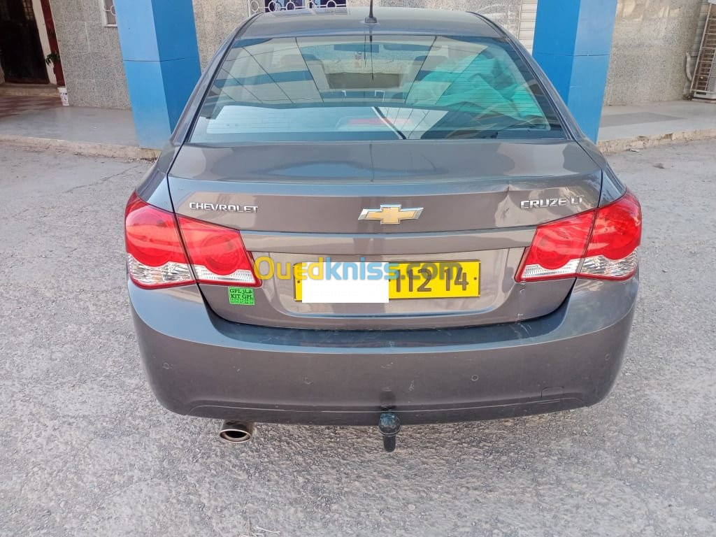 Chevrolet Cruze 2012 LT