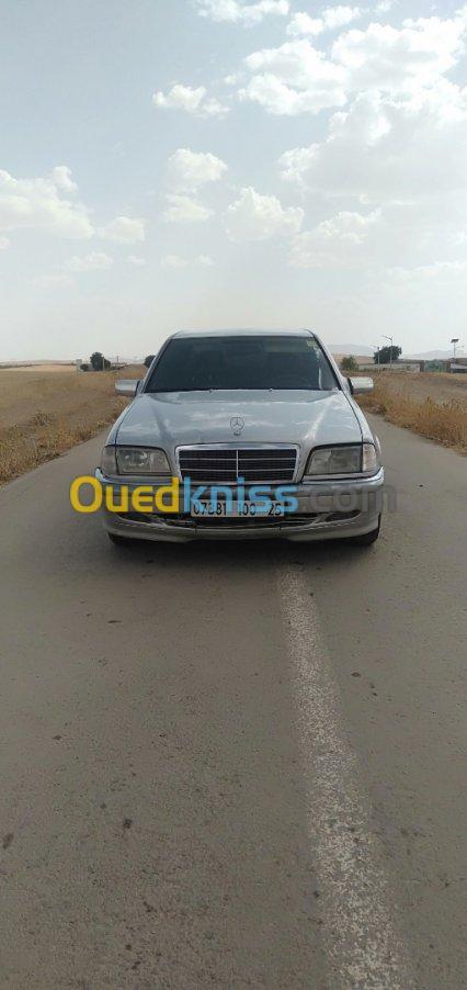 Mercedes Benz Classe C 2000 220 Exclusive