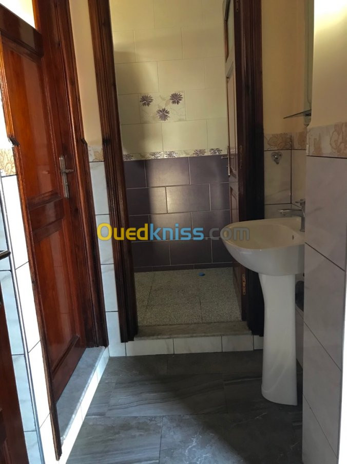 Location Appartement F3 Alger Baba hassen