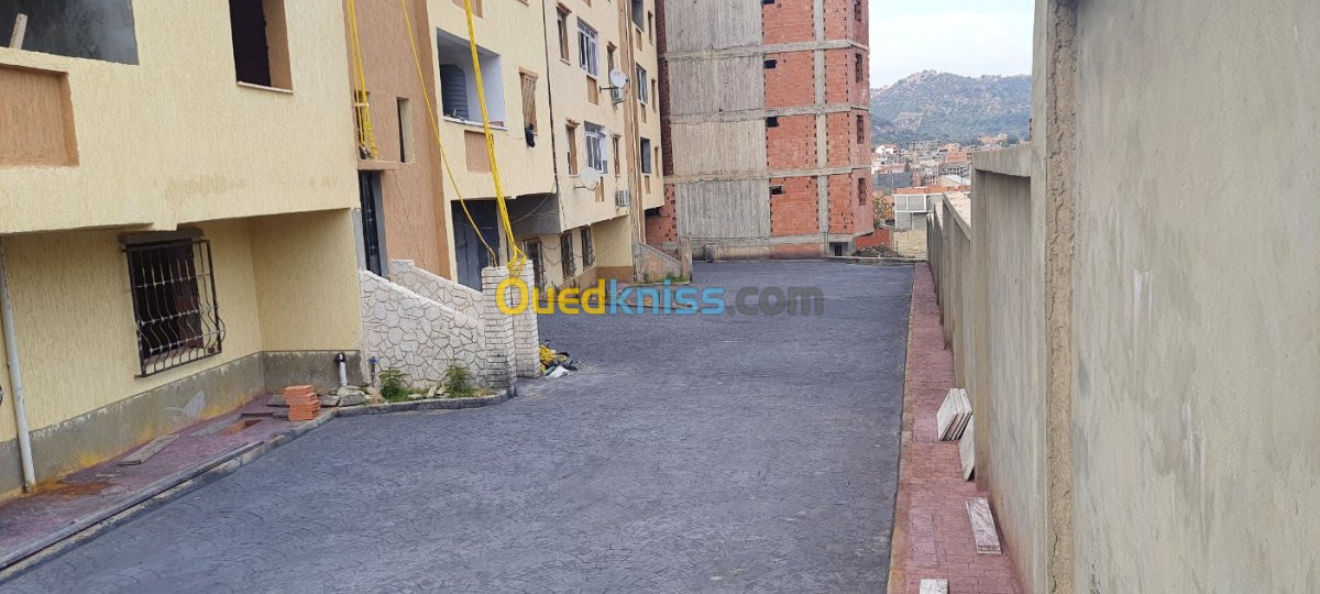 Vente Appartement F4 Tizi ouzou Ouadhia