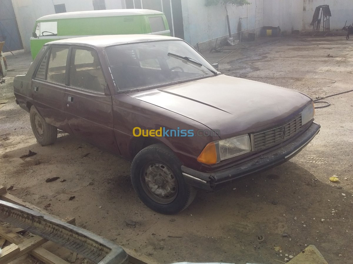 Peugeot 305 1988 