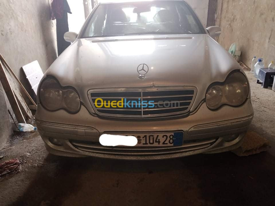 Mercedes Benz Classe C 2004 C220