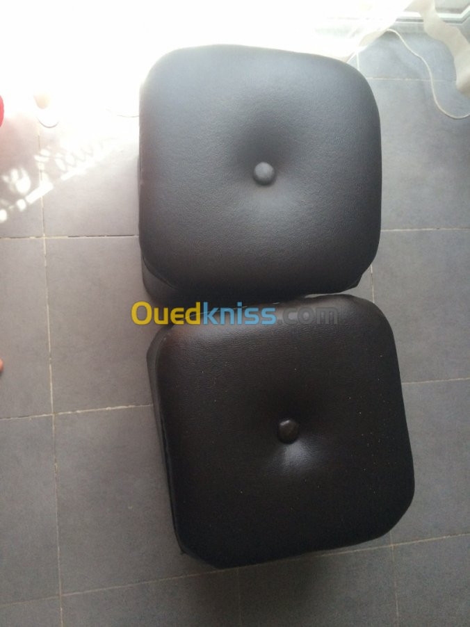 Poufs