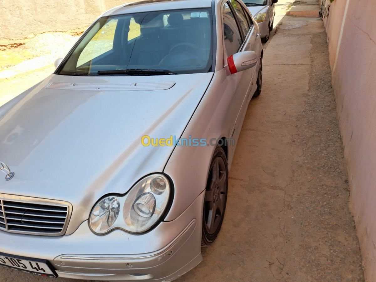 Mercedes Benz Classe C 2005 220 Exclusive