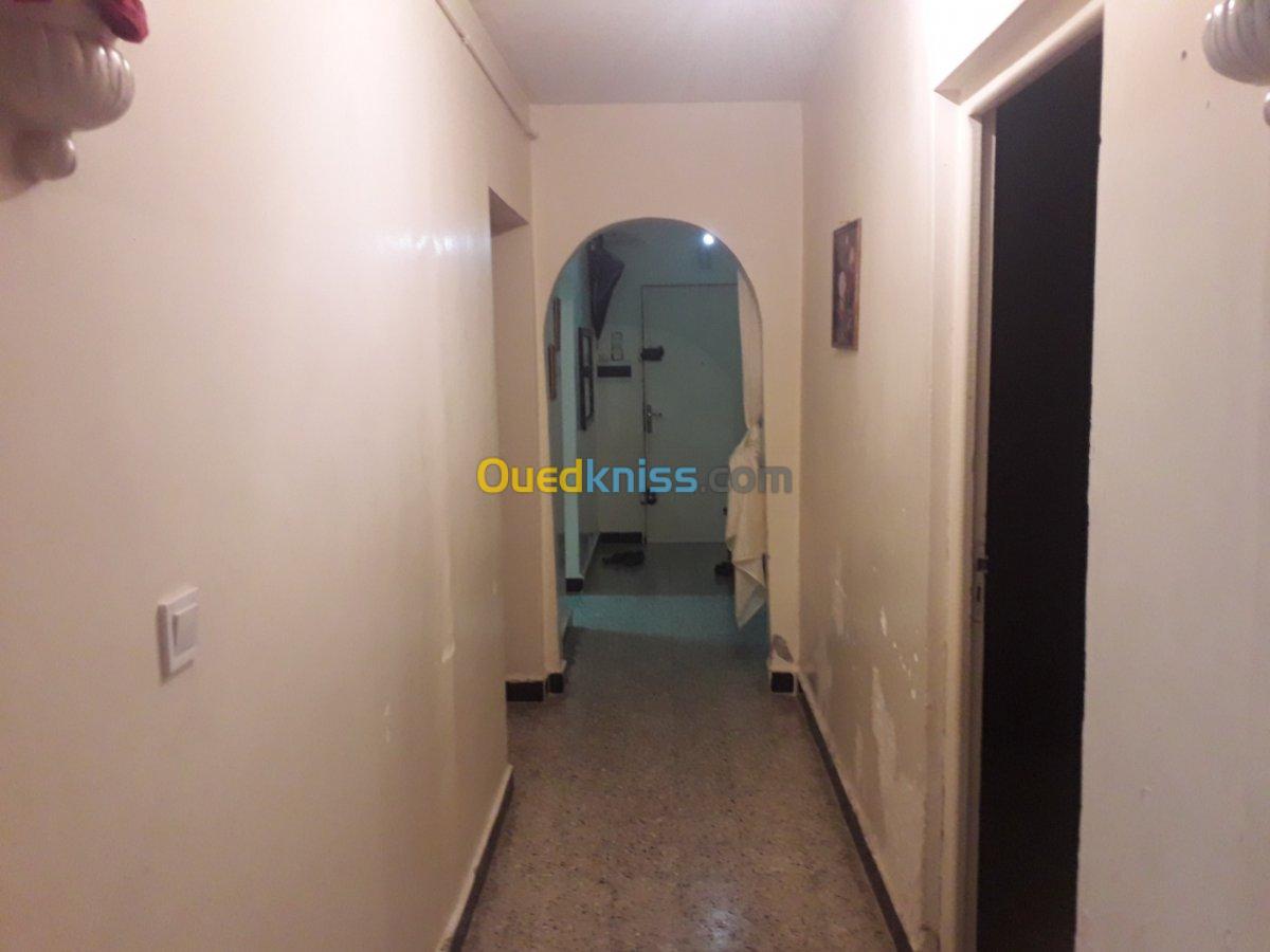 Vente Appartement F4 Alger Bordj el bahri