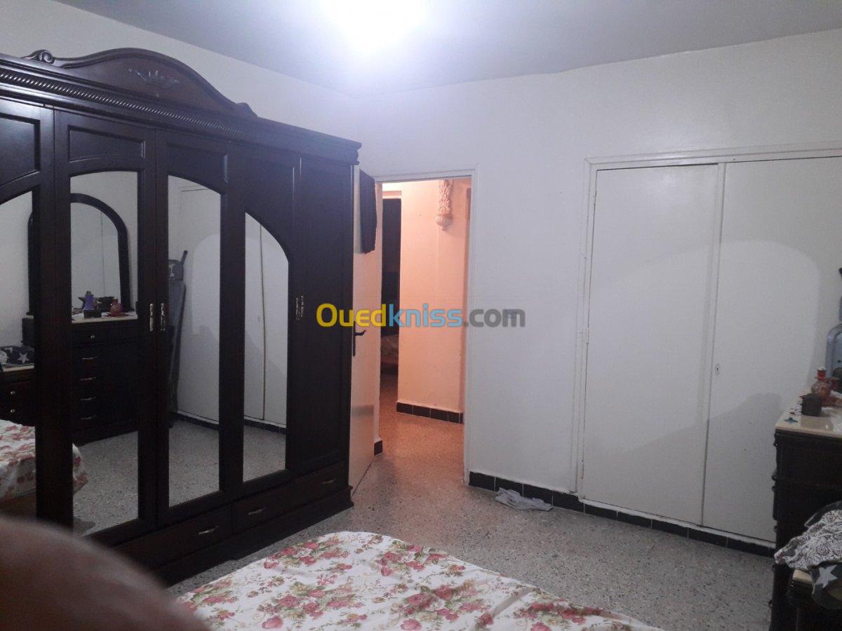 Vente Appartement F4 Alger Bordj el bahri