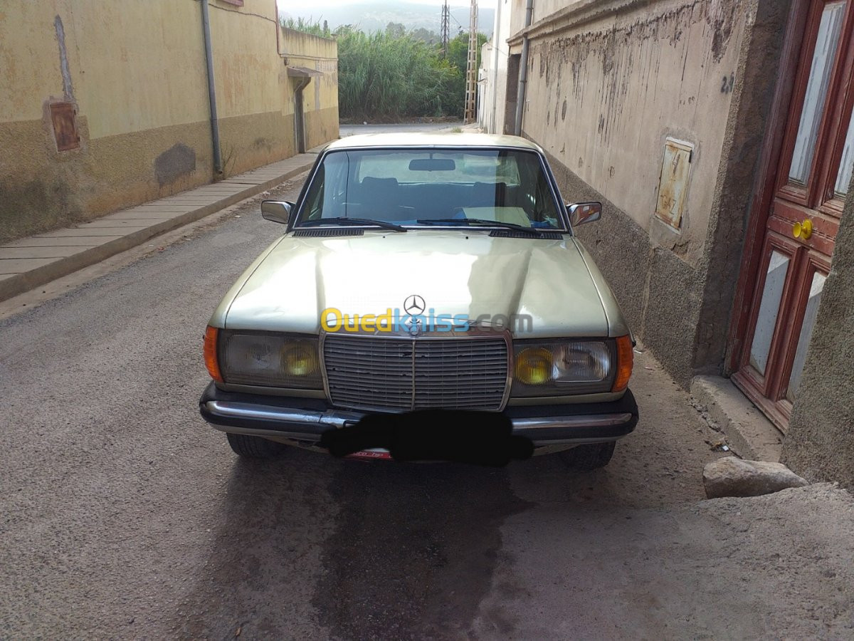 Mercedes Benz 300 D 1983 