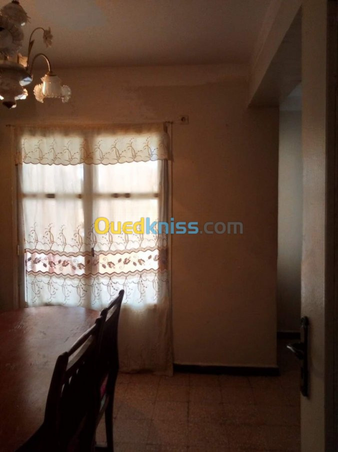 Vente Appartement F3 Ouargla Hassi messaoud