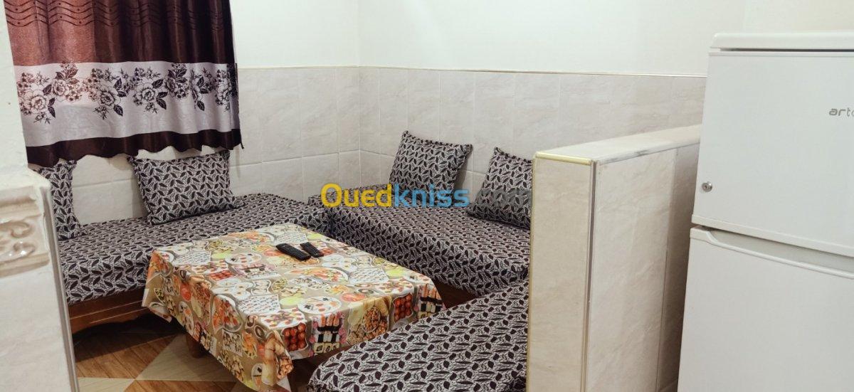 Location vacances Appartement F2 Tlemcen Marsa ben mhidi