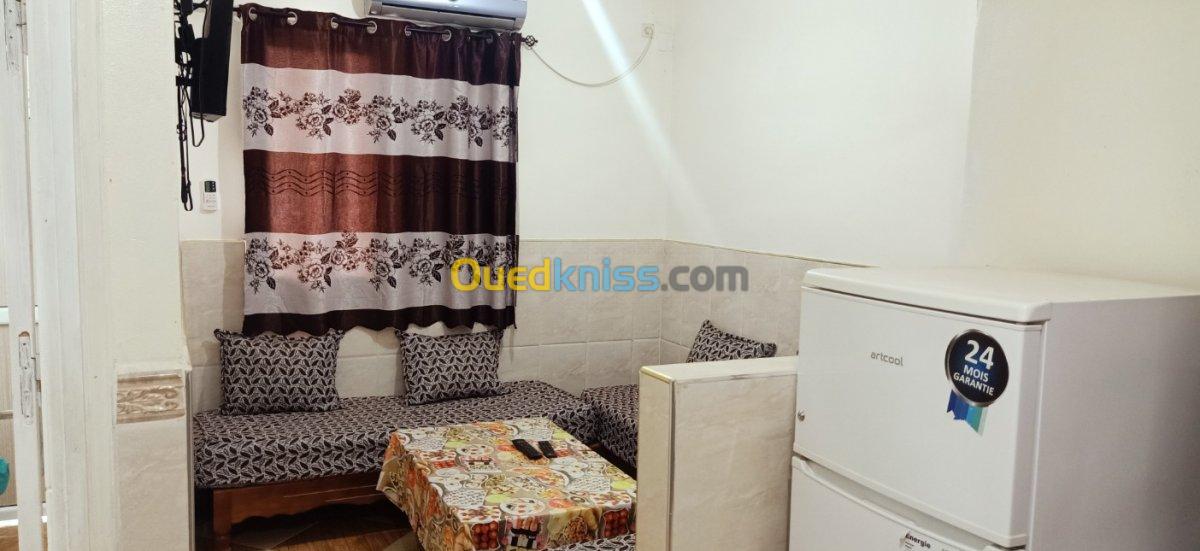 Location vacances Appartement F2 Tlemcen Marsa ben mhidi