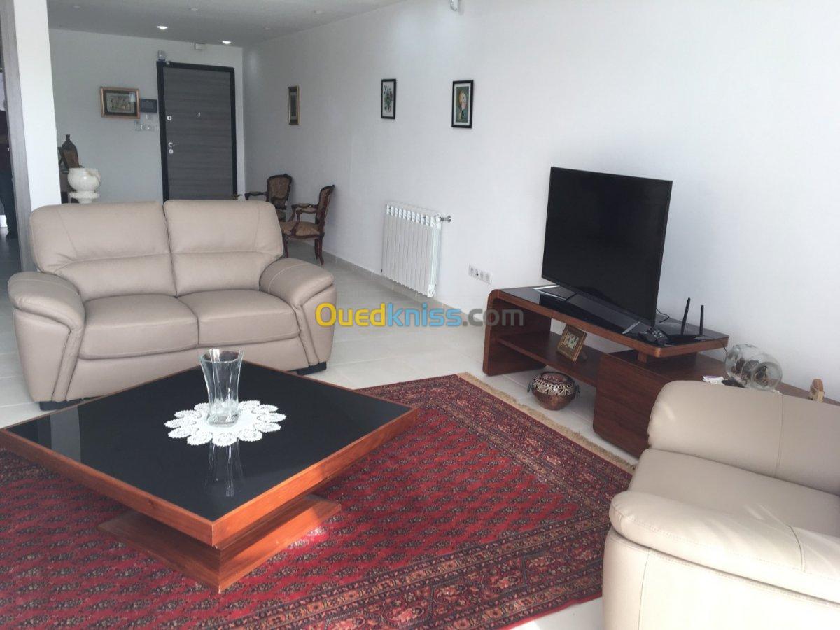 Location Appartement F4 Alger Hydra