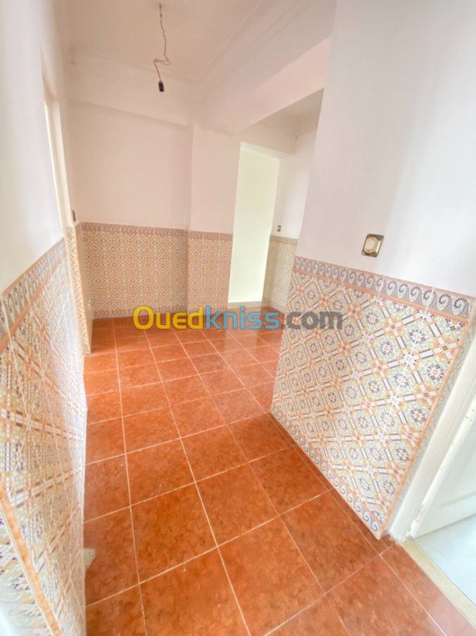 Location Duplex F4 Alger El achour