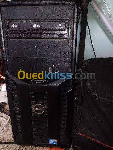 SERVEUR DELL POWEREDGE T110 - XEON QUAD CORE X3430 2.40GHZ - 4GO - 146GO - HDD500