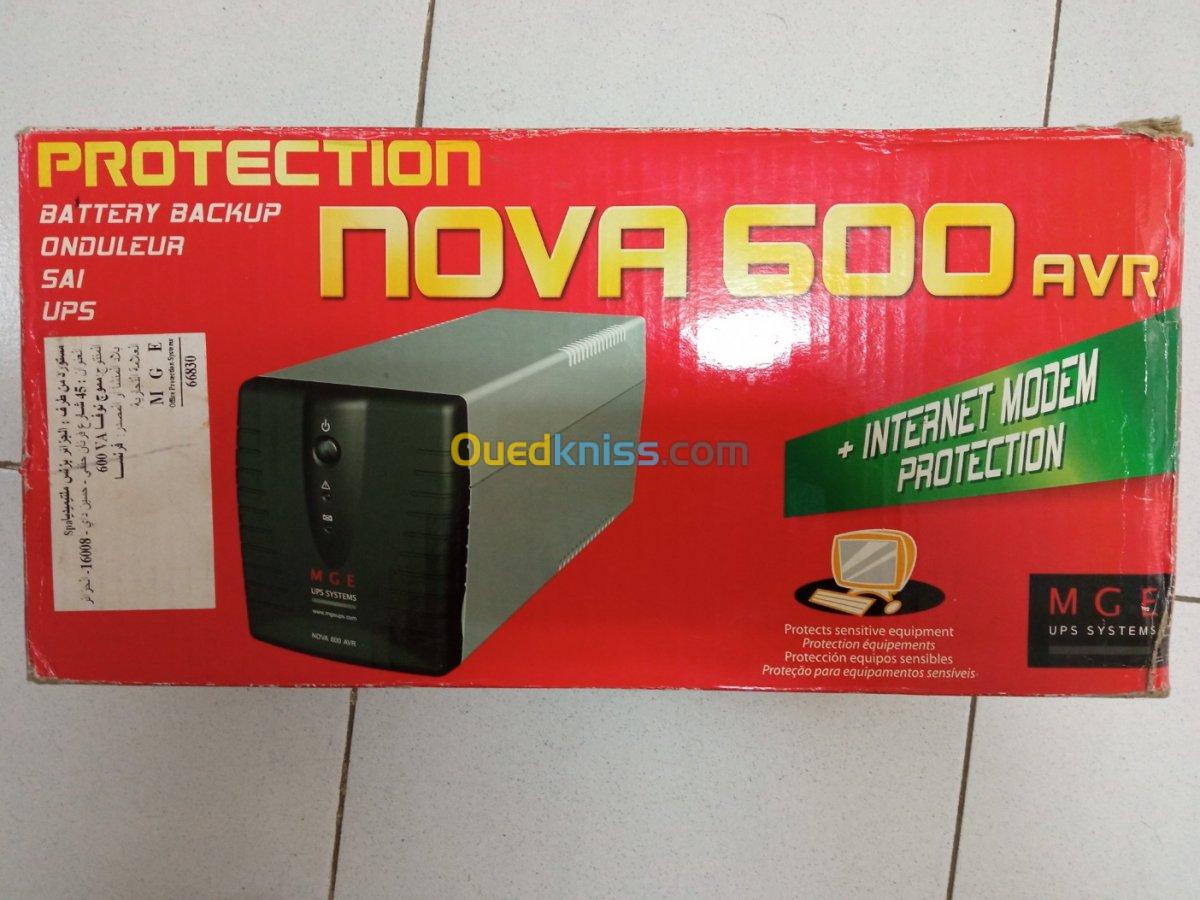 Onduleur MGE UPS NOVA 600 AVR 