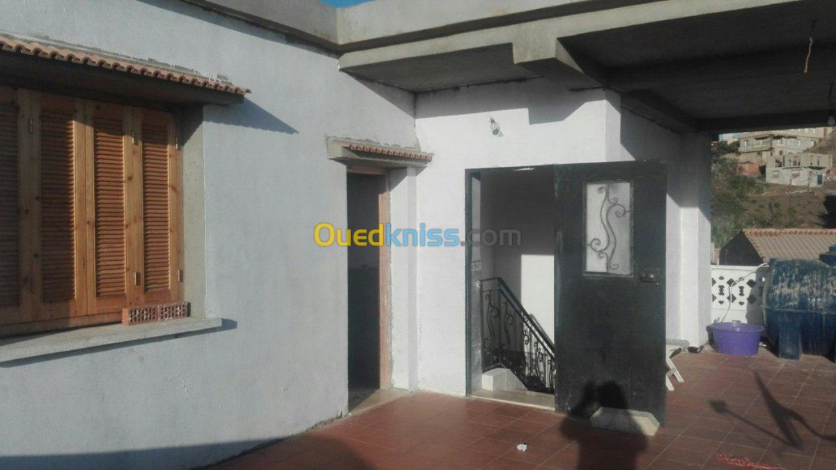 Location Niveau De Villa F4 Tipaza Gouraya