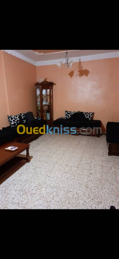 Vente Appartement F4 Ain temouchent Oulhaca el gheraba