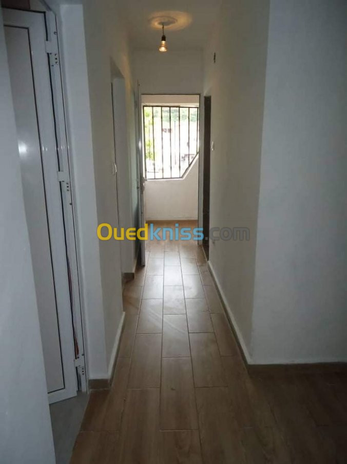 Vente Appartement F4 Bejaia Souk el thenine