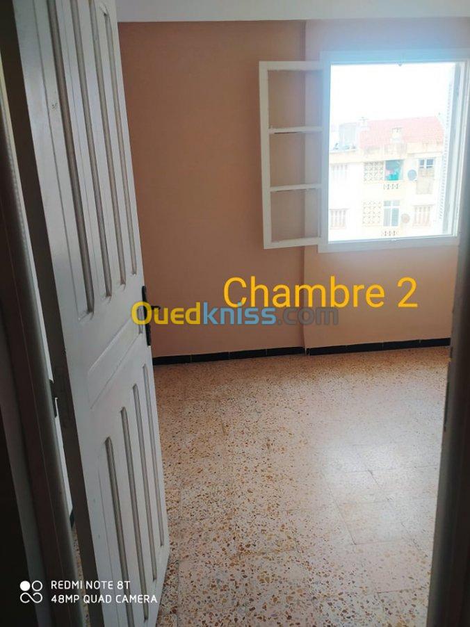 Vente Appartement F3 Bejaia Souk el thenine