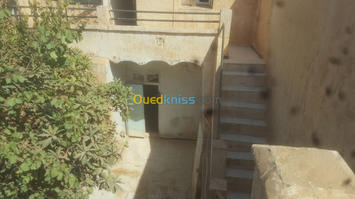 Vente Villa Djelfa Hassi bahbah